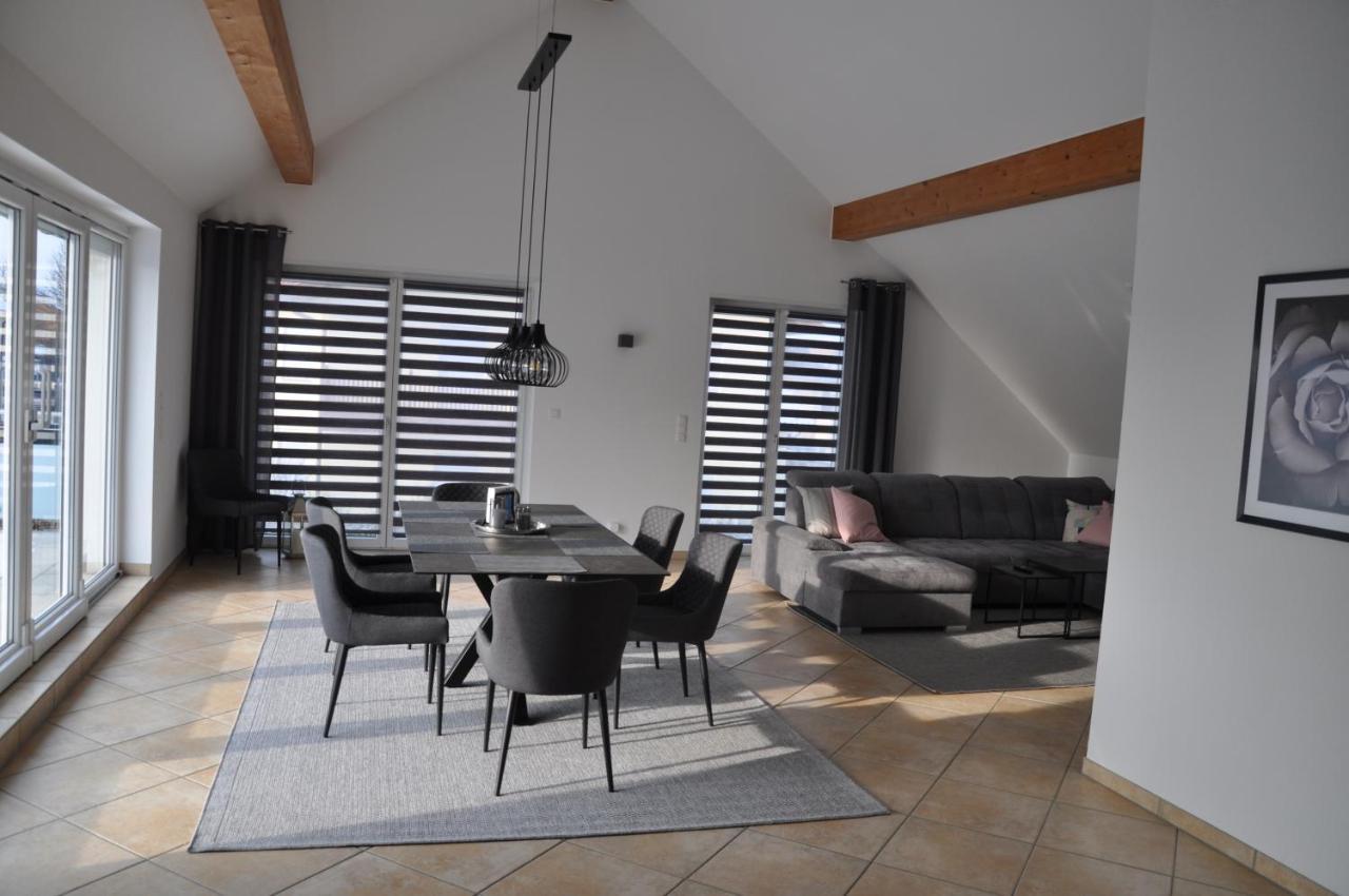 Schnurs Ferienwohnung Romerberg Bagian luar foto